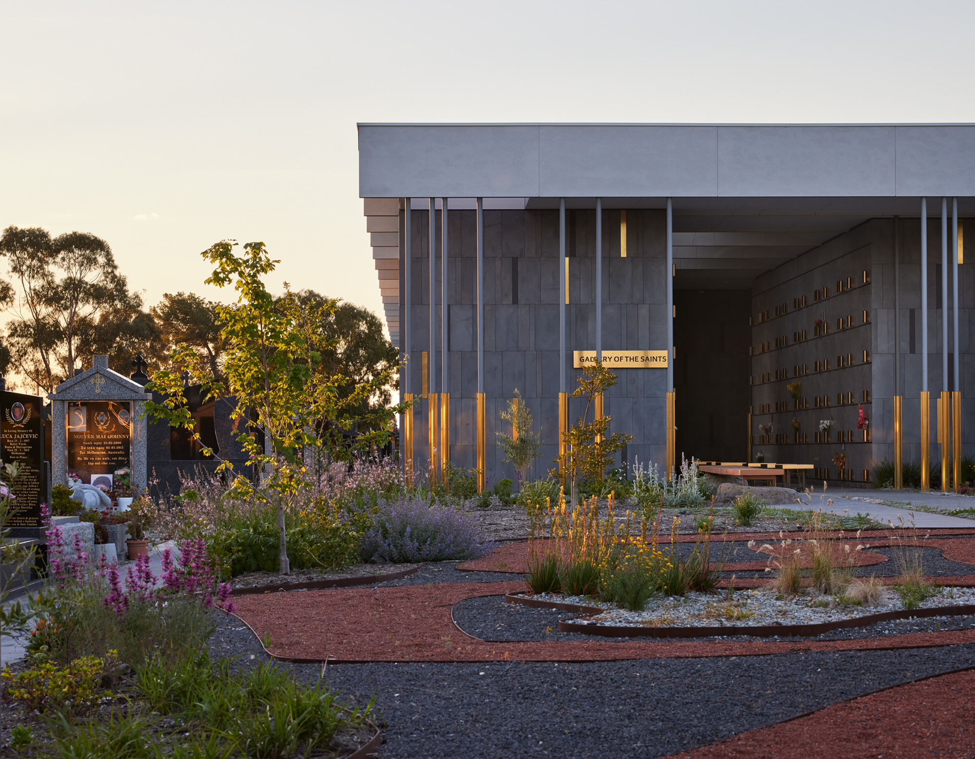 2Construct_Keilor_Mausoleum_1855