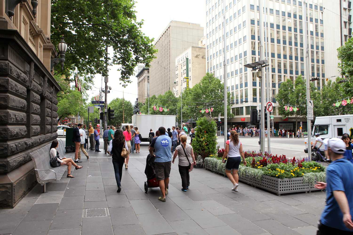 2Construct - Swanston Street Stage 2 01