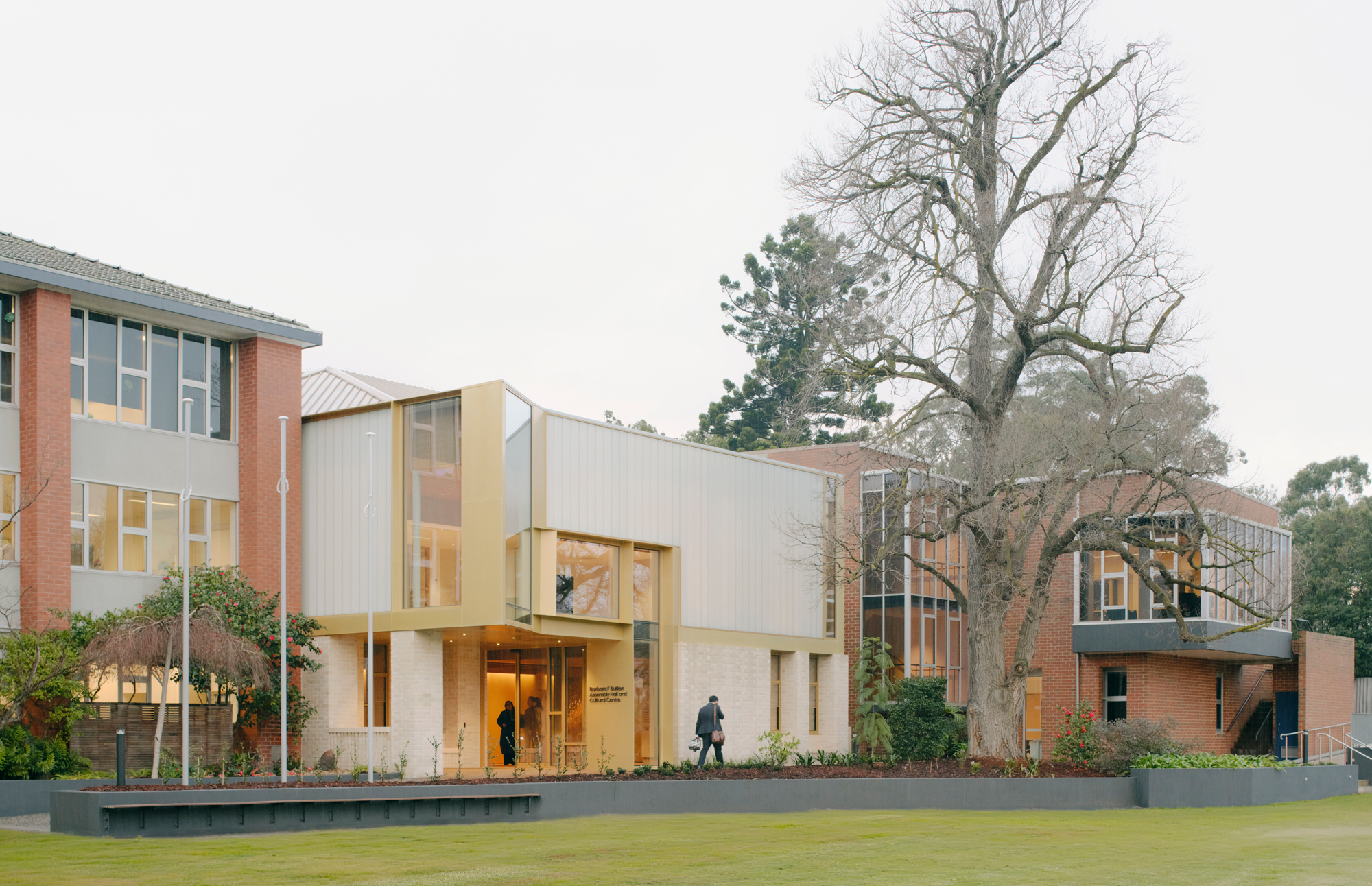 2Construct_BarbaraSuttonHall_CGGSHERO